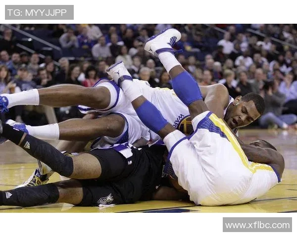 骑士与国王精彩对决全场比赛录像回顾与精彩瞬间分析